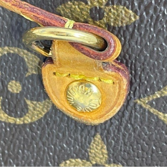 Louis Vuitton Signature Monogram Neverful MM tote bag - Picture 3 of 10